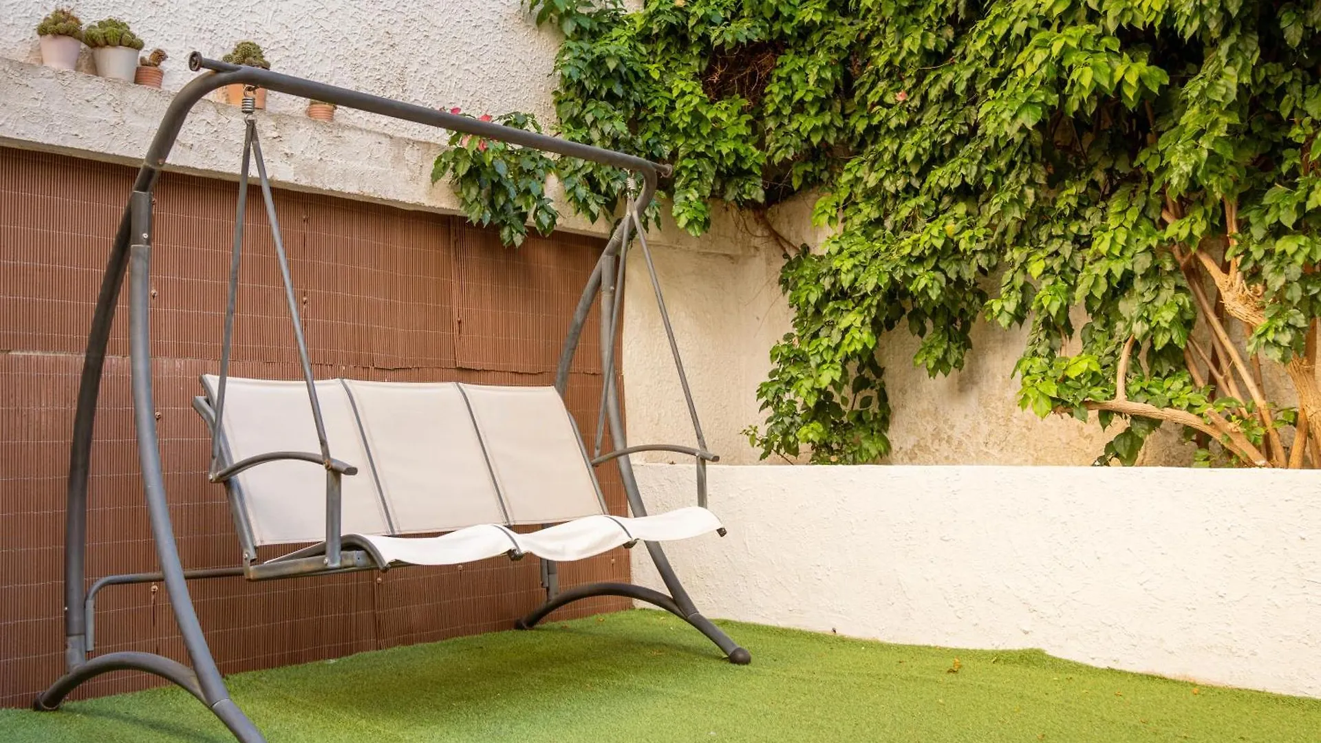 Apartment Behomes Peaceful Retreat W Sauna Near S Centrale Bari