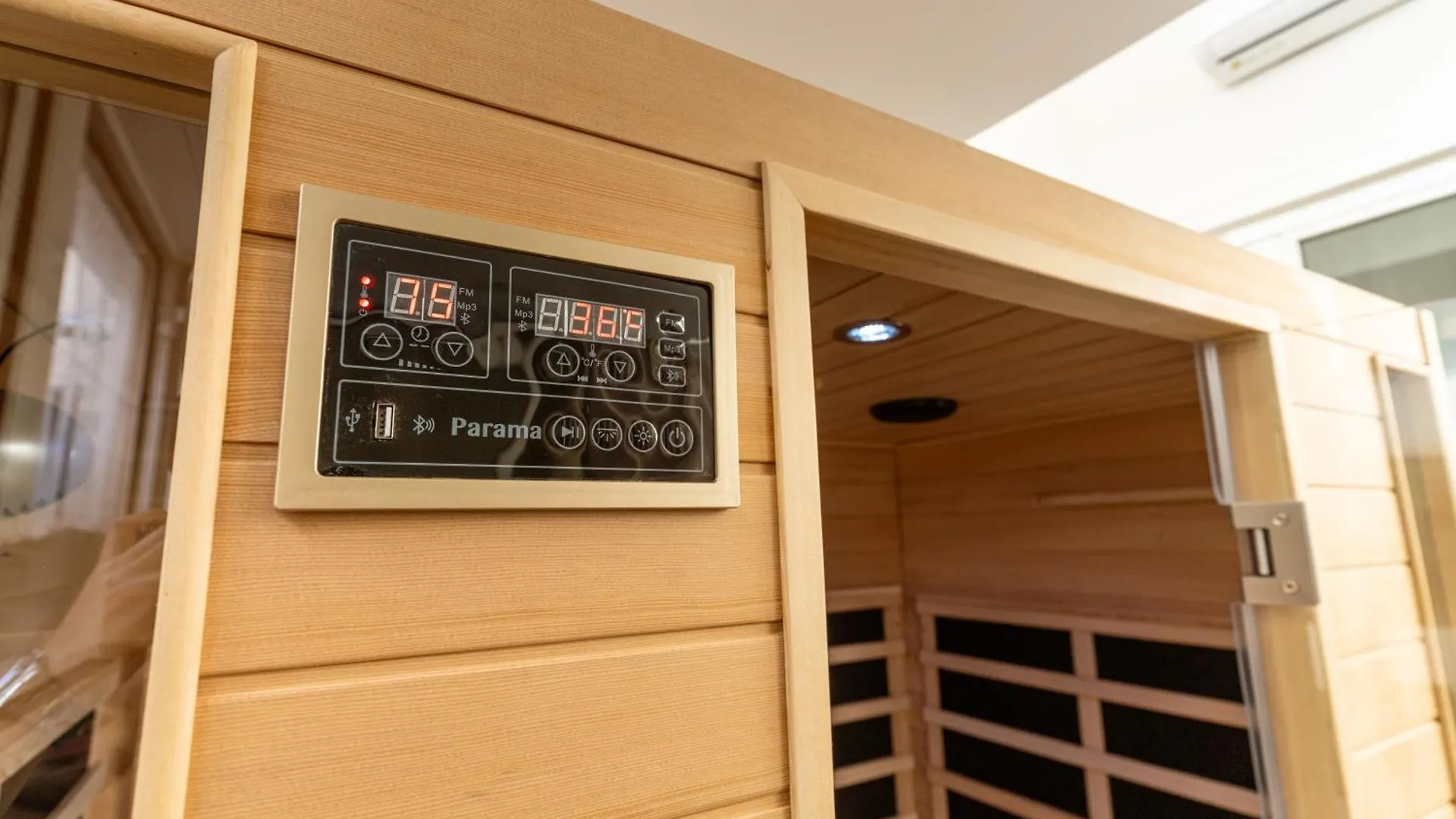 Behomes Peaceful Retreat W Sauna Near S Centrale Bari 0*,