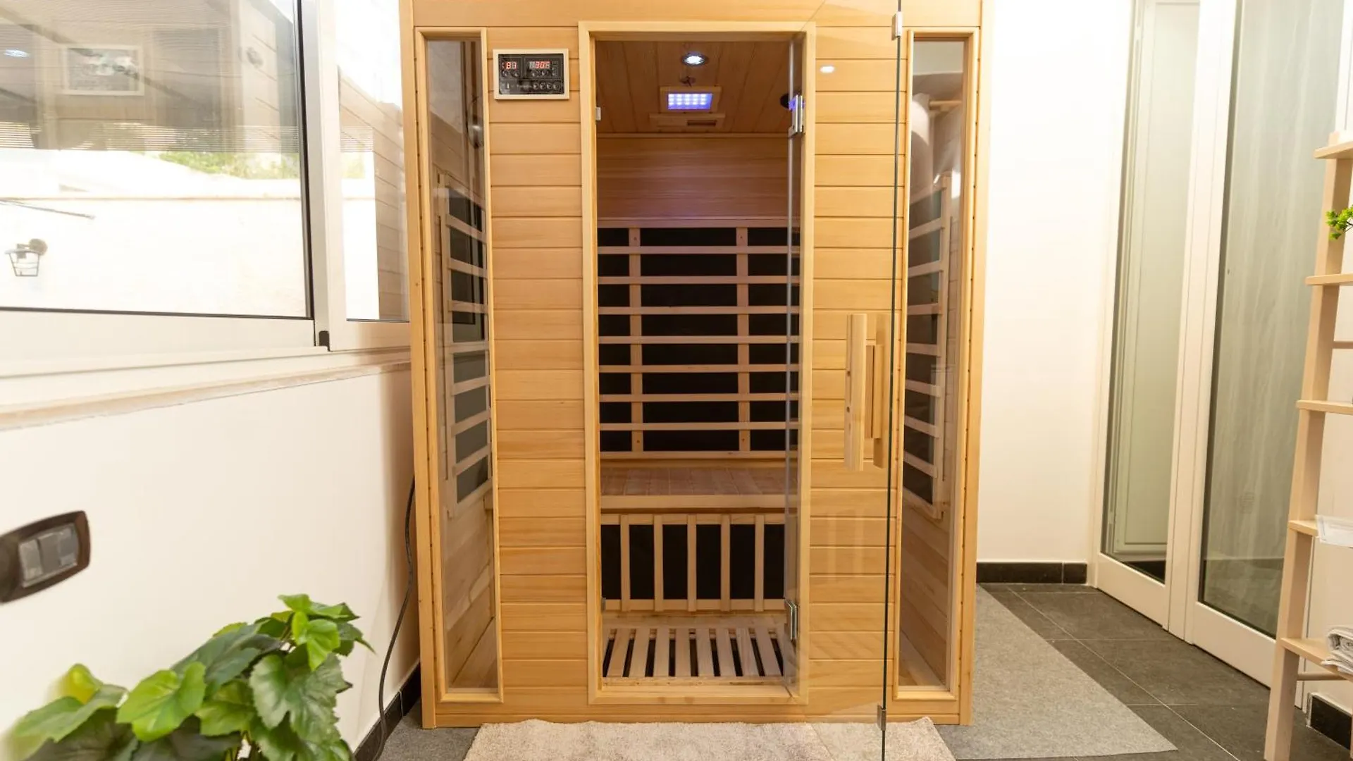 Behomes Peaceful Retreat W Sauna Near S Centrale Bari 0*,  Italy